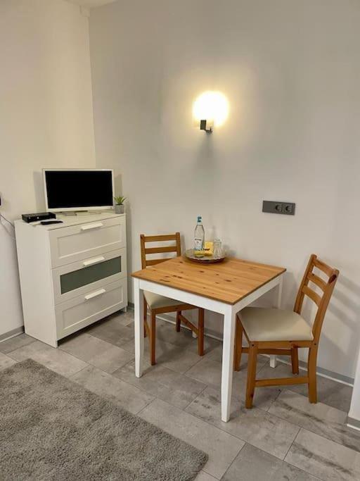 Casa Giulia 2 Zimmer Nahe Giessen, Kueche, Bad, Wlan, Parkplatz Krofdorf-Gleiberg Экстерьер фото