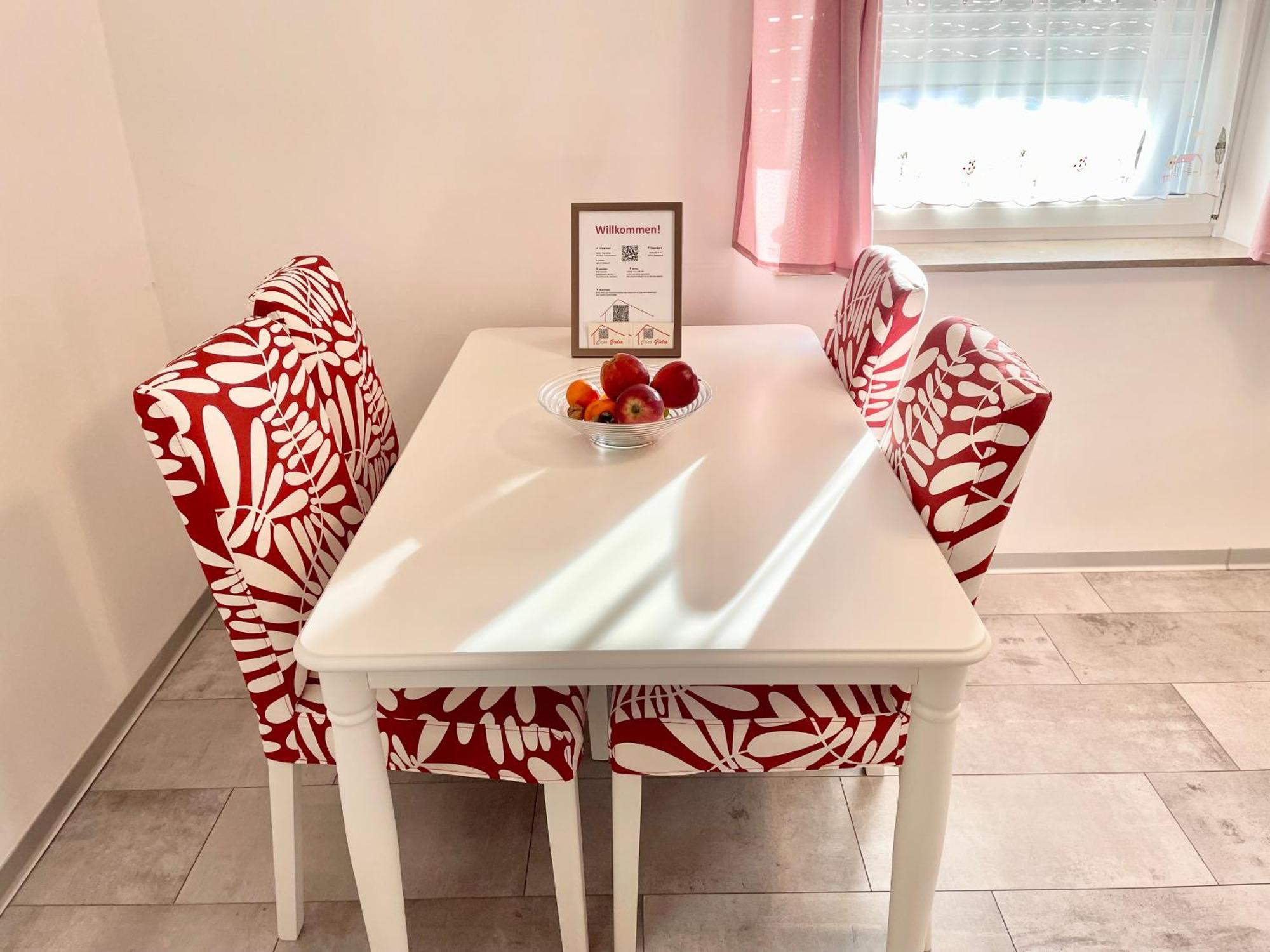 Casa Giulia 2 Zimmer Nahe Giessen, Kueche, Bad, Wlan, Parkplatz Krofdorf-Gleiberg Экстерьер фото